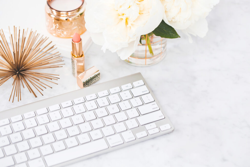 How I Paid Off My $30,000 Student Loan Debt in 9 Months by Blogging